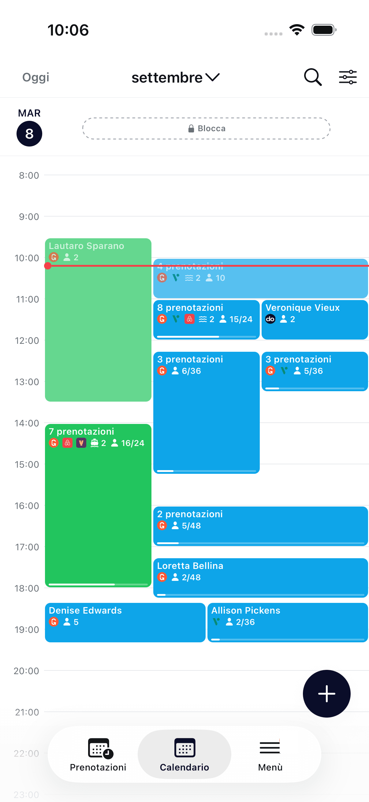 The Holidoit Business calendar with bookings from different sales channels